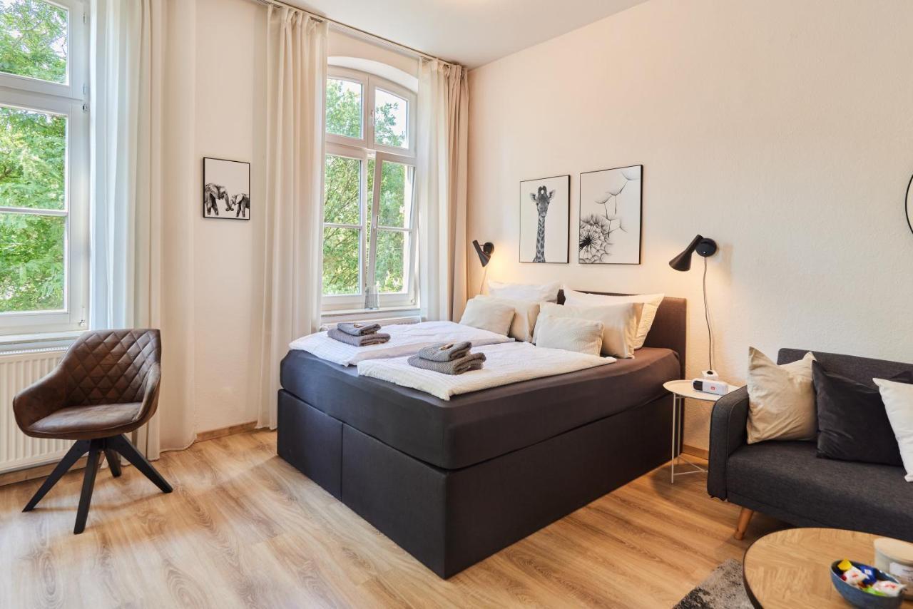 Studio3 Zentral Und Ruhig Mit Parkplatz, 5 Min Z Bali-T Und Gop, Boxspringbett Bad Oeynhausen Luaran gambar